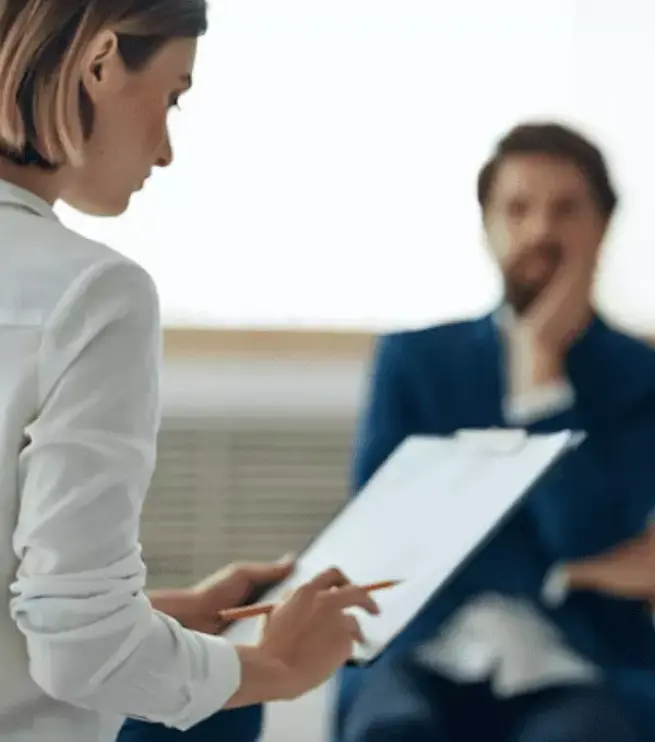 врач со стетоскопом