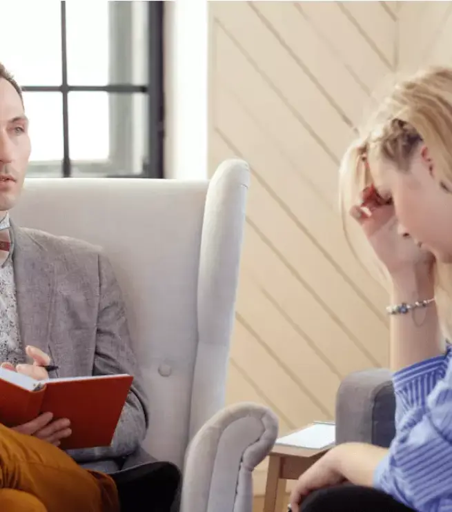 врач со стетоскопом