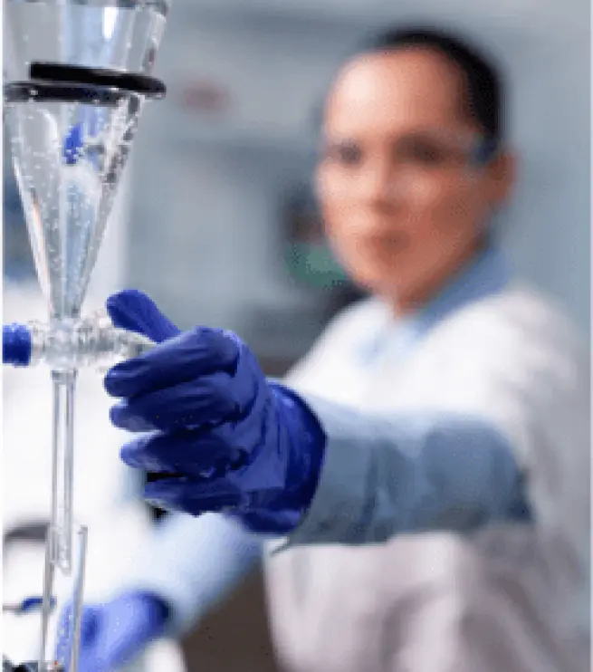 медсестра с капельницей